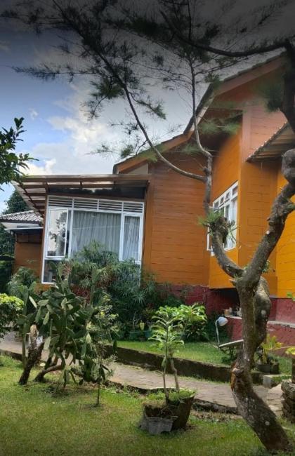 Villa Chacha At Macarena, Megamendung Buitenkant foto